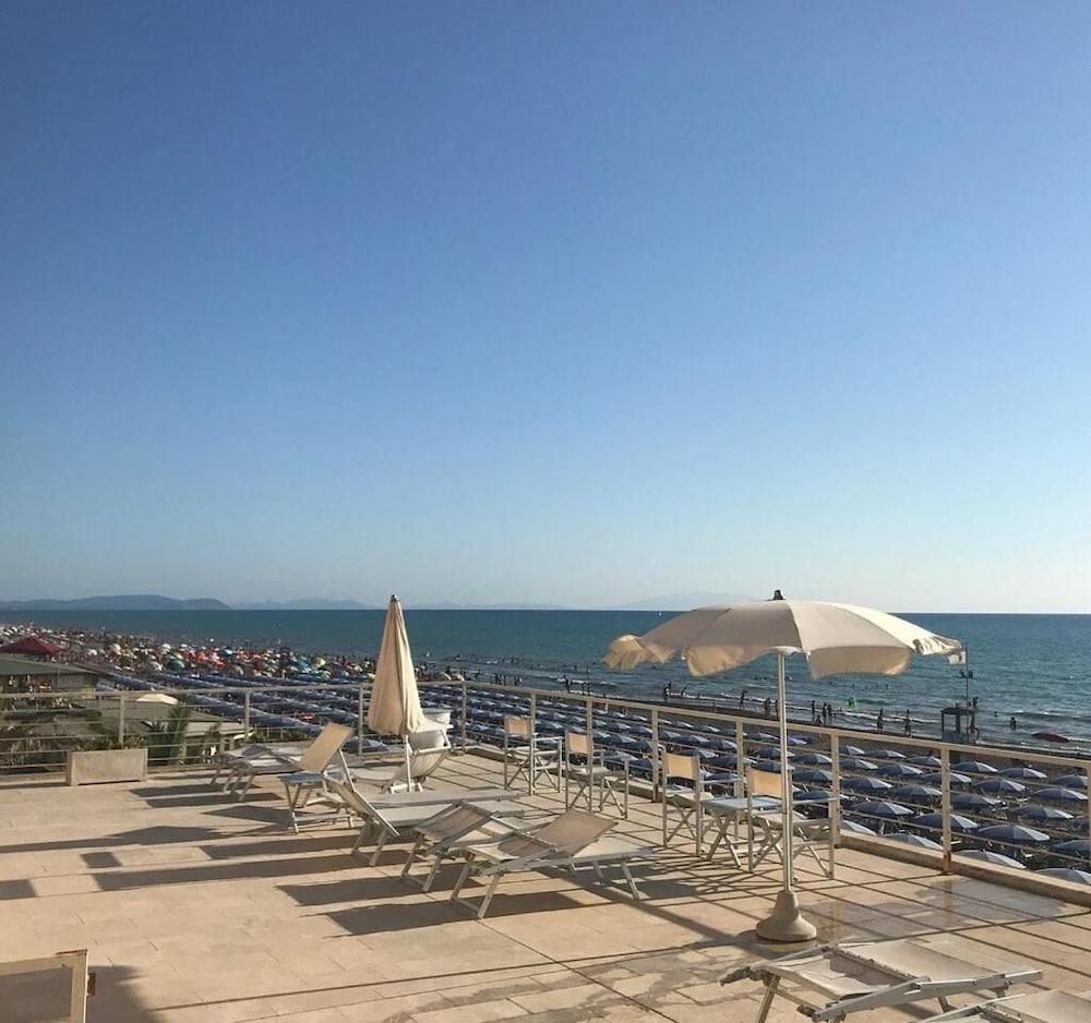 Hotel Alta La Vista Marina di Castagneto Carducci Esterno foto